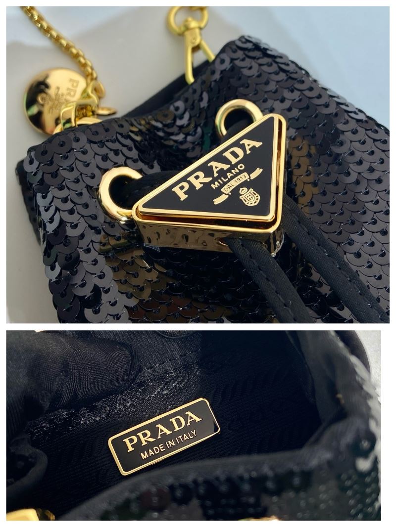 Pra*a bucket bags